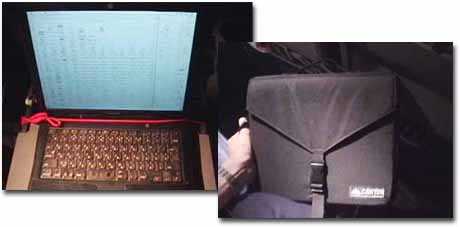 パソコンを取り出す