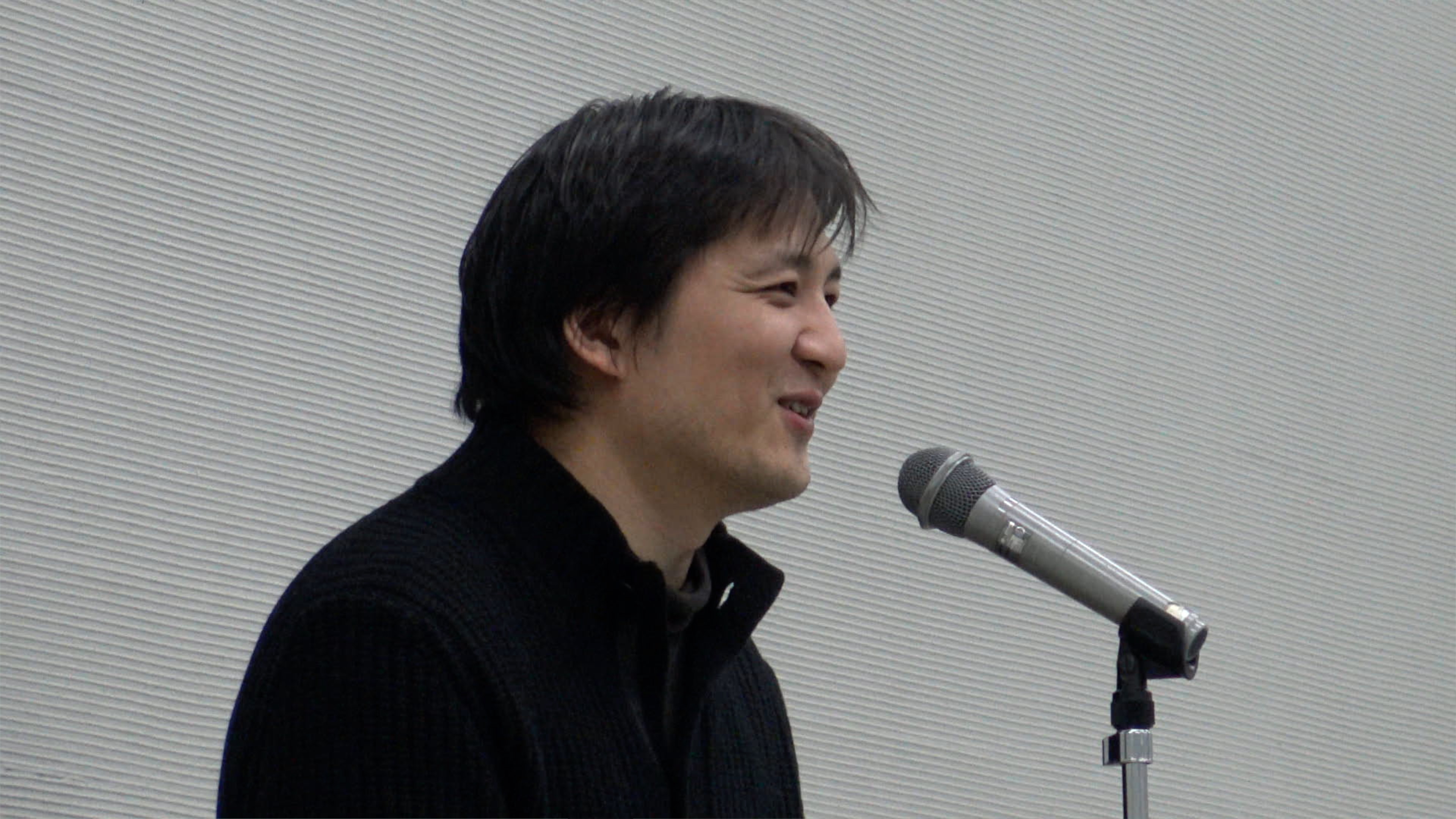 指揮者の垣内先生のごあいさつ